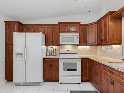 18541 Cherborg Drive