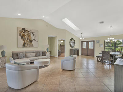 1835 Staimford Circle, Wellington, FL 33414