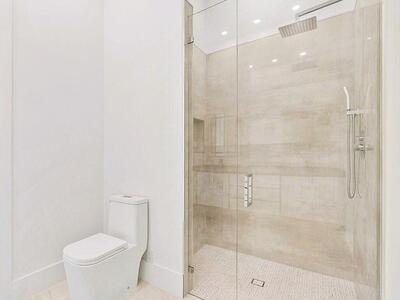 2523 Oceanview Avenue E, Delray Beach, FL 33444