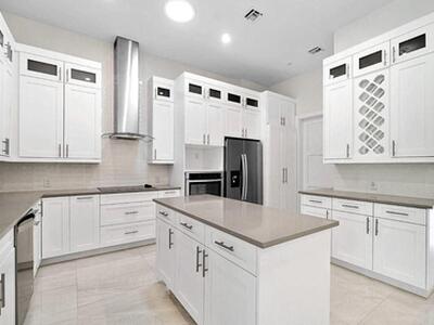 2523 Oceanview Avenue E, Delray Beach, FL 33444