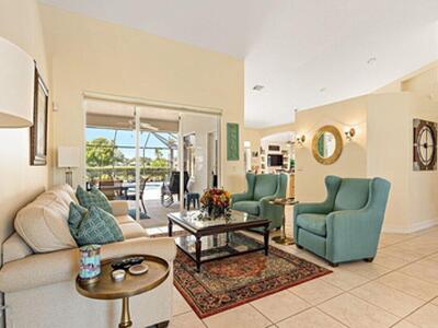 212 SW Whitewood Drive, Port Saint Lucie, FL 34953