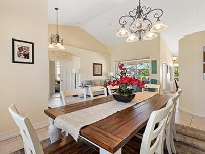 212 SW Whitewood Drive, Port Saint Lucie, FL 34953