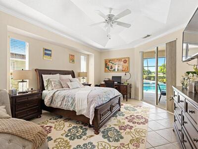 212 SW Whitewood Drive, Port Saint Lucie, FL 34953