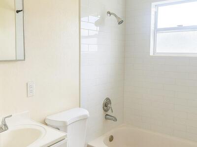 908 Mccray Court, Fort Pierce, FL 34950