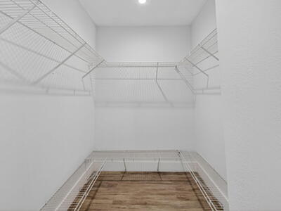 3239 NW 44th Street, Oakland Park, FL 33309