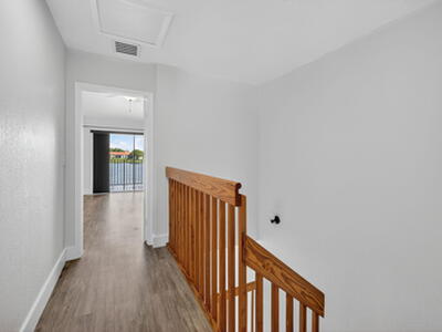 3239 NW 44th Street, Oakland Park, FL 33309