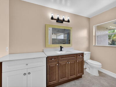 3239 NW 44th Street, Oakland Park, FL 33309