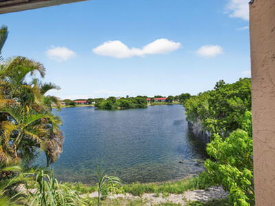 3239 NW 44th Street, Oakland Park, FL 33309