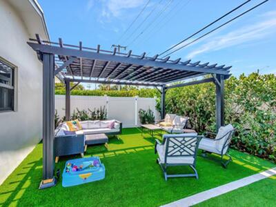 502 SW 28th Avenue, Boynton Beach, FL 33435