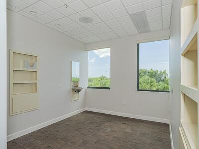 3755 37th Terrace, Vero Beach, FL 32960