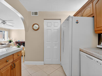 426 Pine Glen A1 Lane, Greenacres, FL 33463