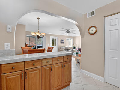 426 Pine Glen A1 Lane, Greenacres, FL 33463