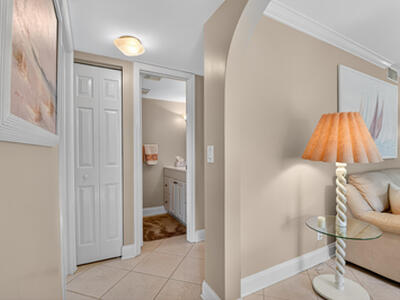 426 Pine Glen A1 Lane, Greenacres, FL 33463