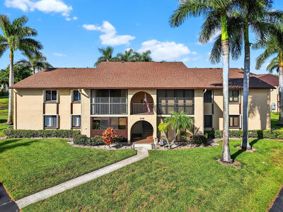 426 Pine Glen A1 Lane, Greenacres, FL 33463