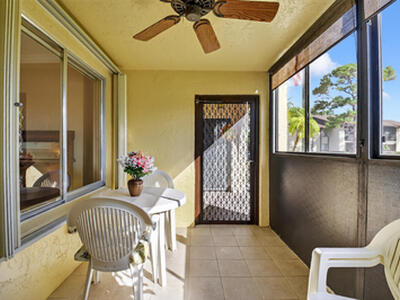 426 Pine Glen A1 Lane, Greenacres, FL 33463