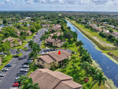 426 Pine Glen A1 Lane, Greenacres, FL 33463