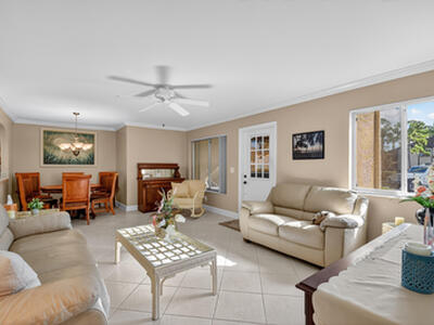 426 Pine Glen A1 Lane, Greenacres, FL 33463