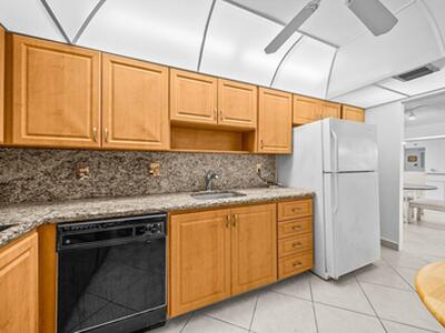 3460 S Ocean Boulevard, Palm Beach, FL 33480