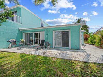 96 Aqua Ra Drive, Jensen Beach, FL 34957