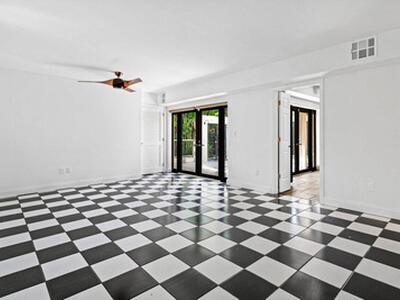 517 29th Street E, West Palm Beach, FL 33407