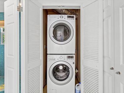 517 29th Street E, West Palm Beach, FL 33407