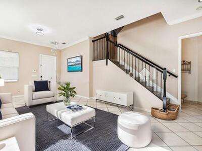 7174 Ivy Crossing Lane