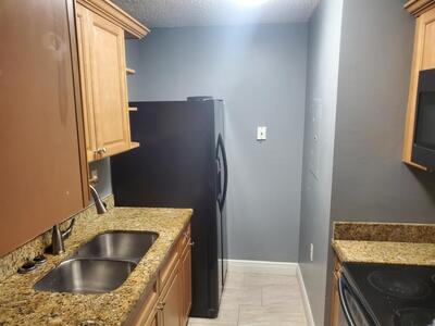 1068 N Benoist Farms Road, West Palm Beach, FL 33411