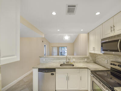 21951 Soundview Ter Terrace