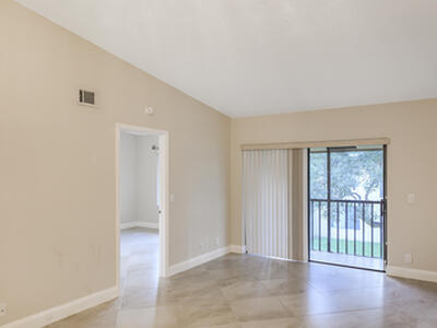 21951 Soundview Ter Terrace, Boca Raton, FL 33433