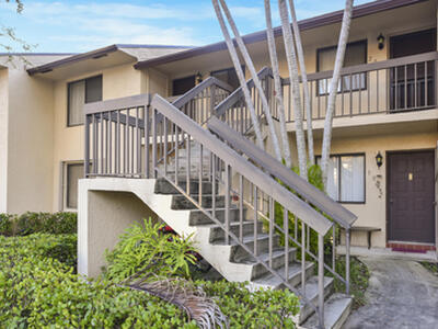 21951 Soundview Ter Terrace, Boca Raton, FL 33433
