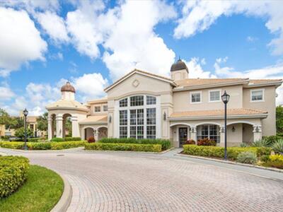 166 SW Peacock Boulevard, Port Saint Lucie, FL 34986