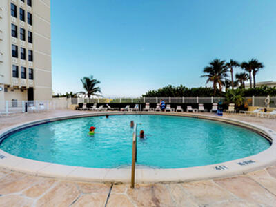 2800 N Ocean Drive, Singer Island, FL 33404