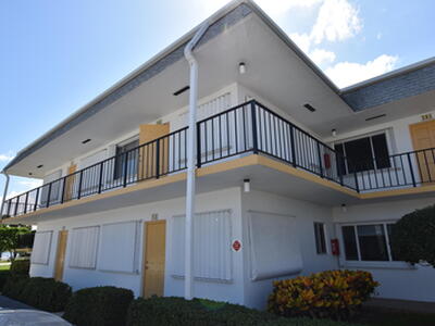 3240 Lake Osborne Drive