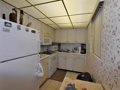 3240 Lake Osborne Drive, Lake Worth Beach, FL 33461