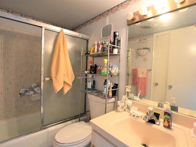 3240 Lake Osborne Drive, Lake Worth Beach, FL 33461