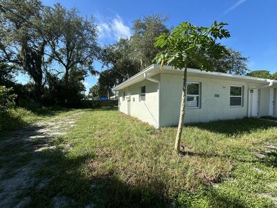 2133 Sibley Avenue, Fort Pierce, FL 34982