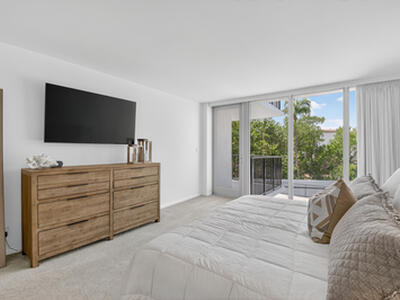 4750 S Ocean Boulevard S, Highland Beach, FL 33487