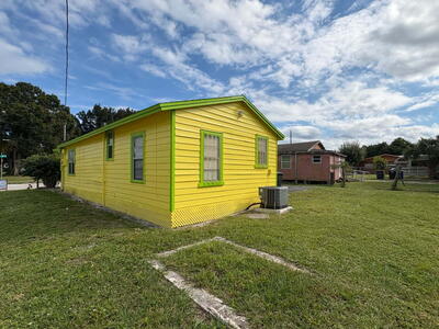 713 N 19th Street, Fort Pierce, FL 34950