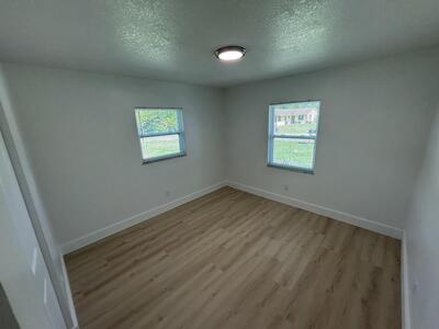 2135 Sibley Avenue, Fort Pierce, FL 34982