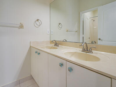 5605 Spanish River Road, Fort Pierce, FL 34951