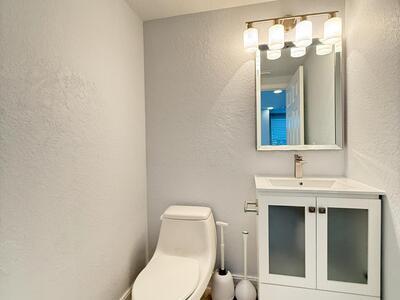 1109 Florida Avenue, West Palm Beach, FL 33401