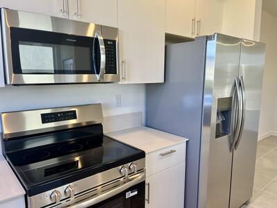 2776 SE 26th Avenue, Homestead, FL 33035