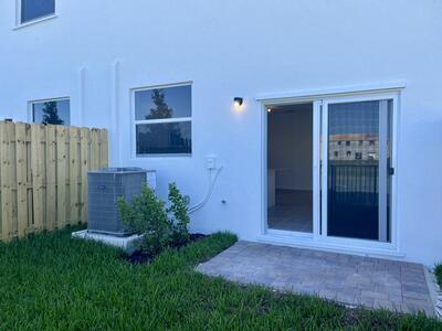 2776 SE 26th Avenue, Homestead, FL 33035