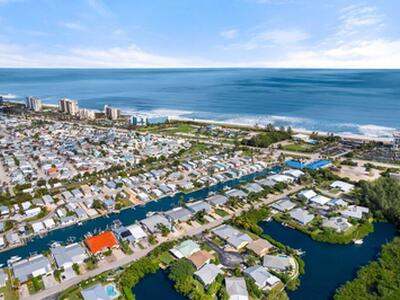 44 Aqua Ra Drive, Jensen Beach, FL 34957