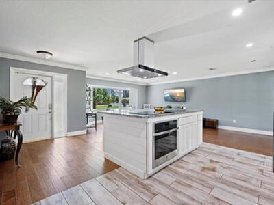 11128 42nd Road N, West Palm Beach, FL 33411