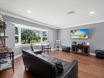 11128 42nd Road N, West Palm Beach, FL 33411