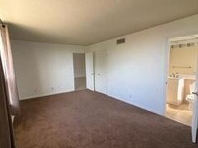 1000 Spanish River Road, Boca Raton, FL 33432