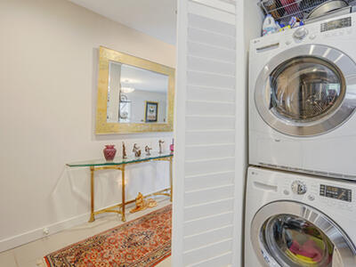 102 Clubhouse Circle, Jupiter, FL 33477