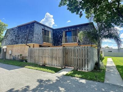 63 Lake Arbor Dr Drive, Palm Springs, FL 33461