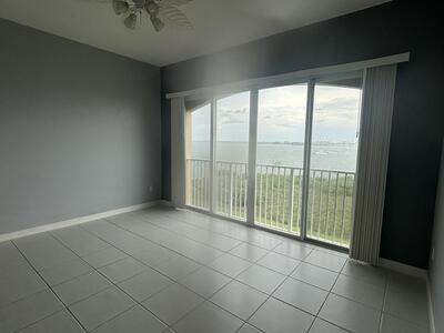 31 Harbour Isle Drive W, Fort Pierce, FL 34949